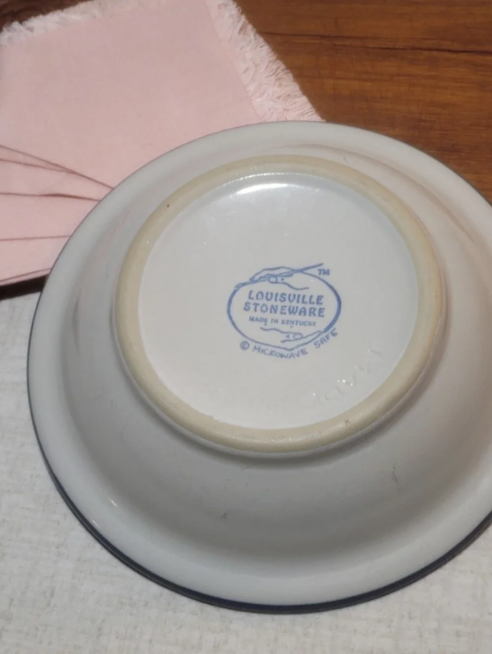 Louisville Stoneware Blue Cornflower Bachelor Button serving bowl 8 inch